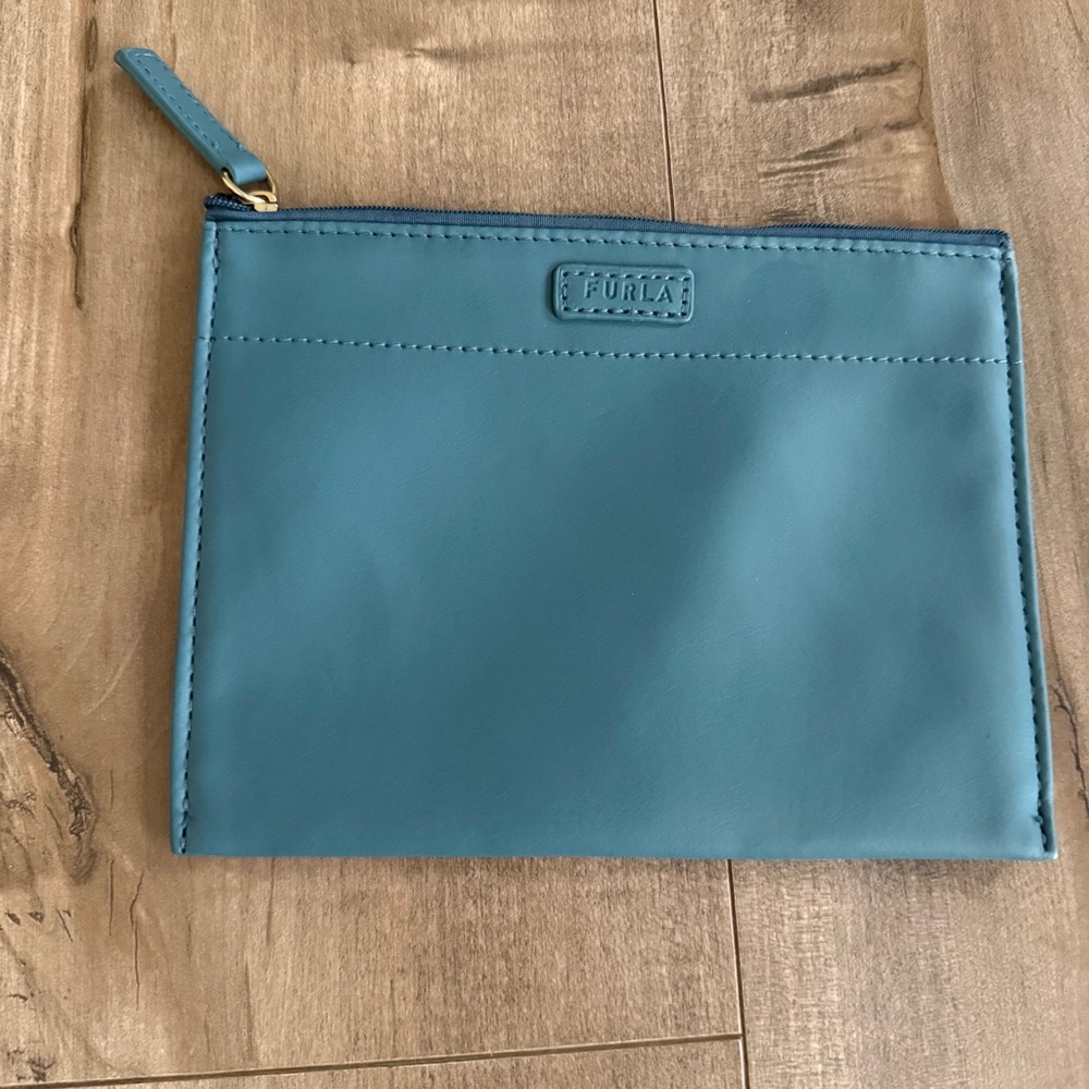Furla Zip Top Pouch Air Travel Teal Blue Faux Leather Cosmetic‎ Pencil Pouch